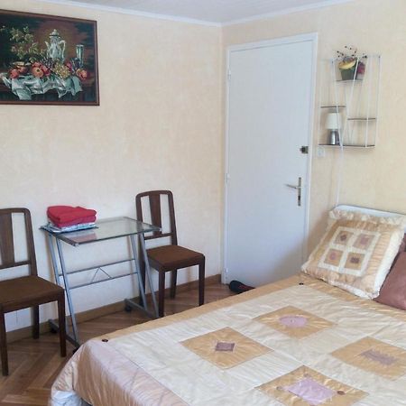 Chambre Independante + Sanitaire Pres Centre Ville Rignac  Zewnętrze zdjęcie
